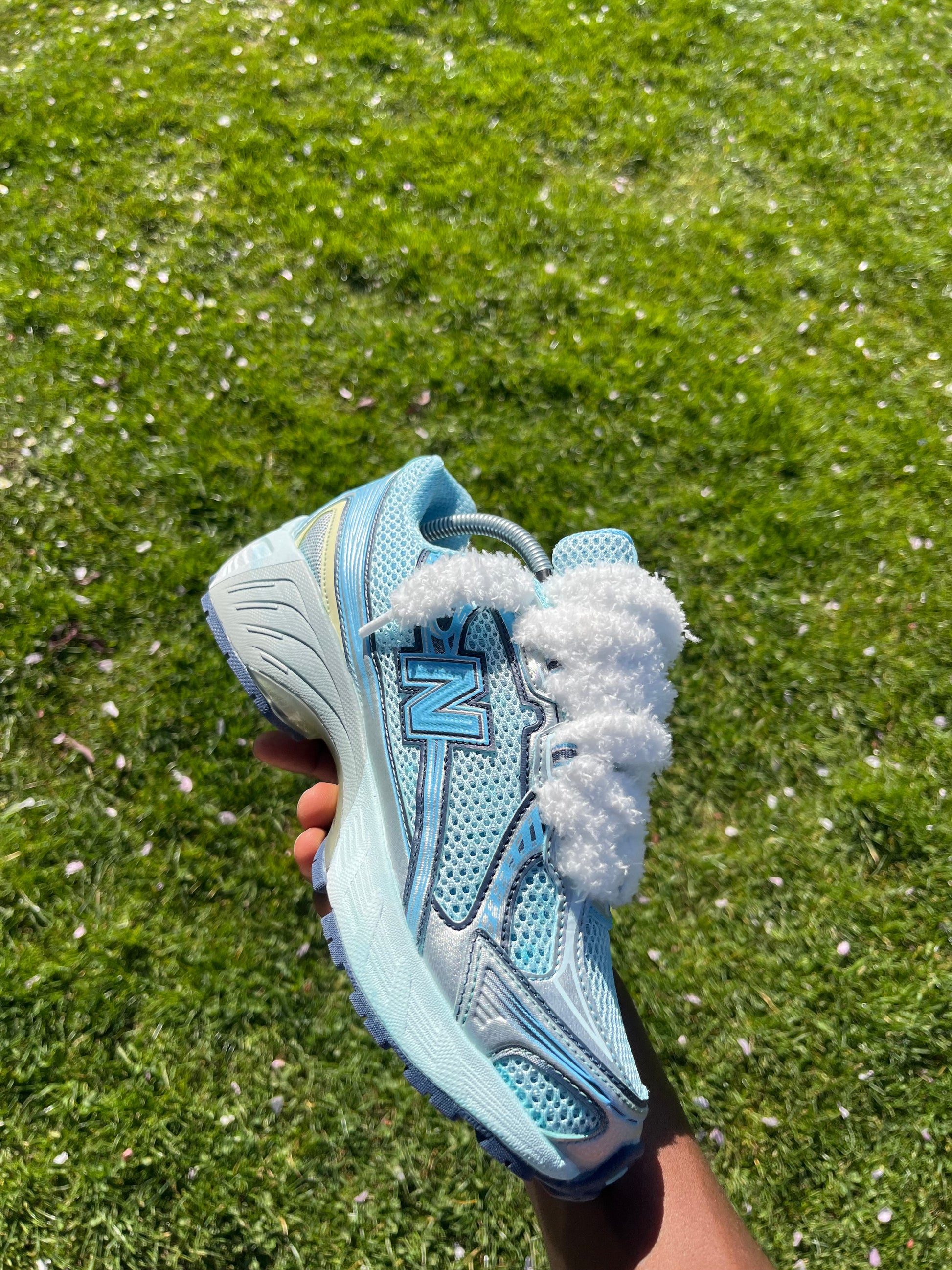 New balance 740🩵