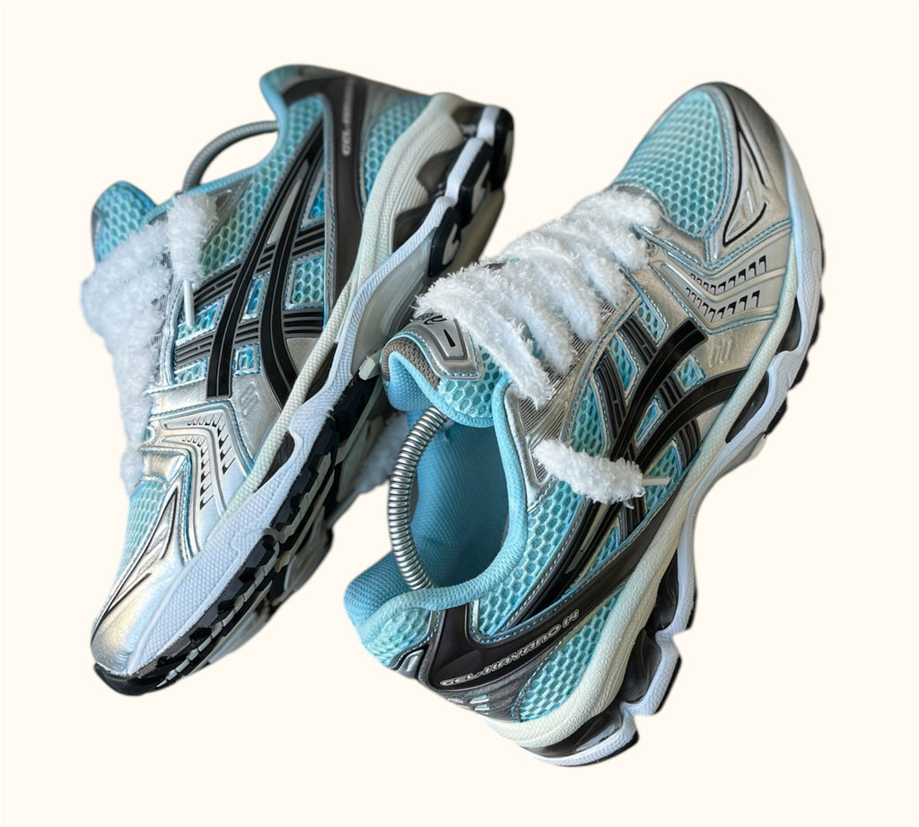 Asics Kayano 14 custom 🩵🐬